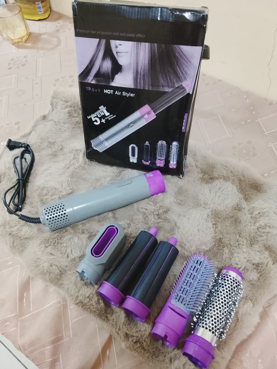 Cepillo secador 5 en 1 con accesorios